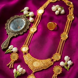 Majestic Polki Embellished Long Haar Necklace